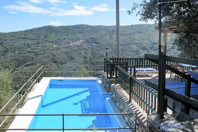 Image de Maison de vacances privée avec piscine privée, Wifi, Tv, terrasse, vue panoramique, parking