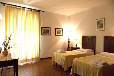 Image de Bel appartement dans une maison de vacances avec piscine, Wifi, Tv et vue panoramique