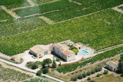 Image de Le Mas des Vignes d'Idaline, Piscine, Billard, Vue Imprenable, Grand Terrain