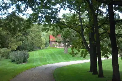 Image de Ferme historique en face de Taliesin