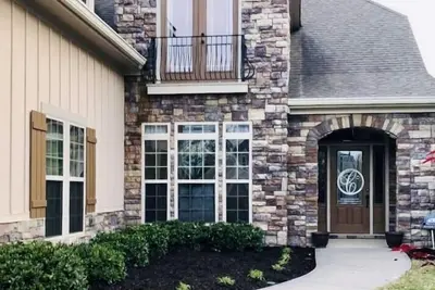 Image de Haus on Highgrass - Open Master Plan Rental Rental