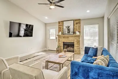 Image de Emplacement parfait à North Austin, centre Heb, autoroute