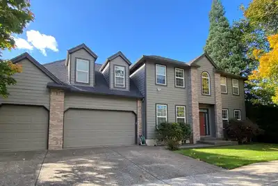 Image de Luxueux remodelage neuf 3400 pieds carrés maison de 6 chambres à proximité de Nike Intel à Beaverton