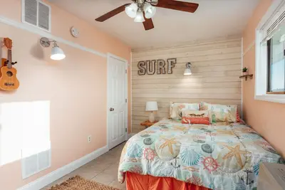 Image de Surfers Paradise - Appartement de 2 chambres au coeur de Hampton Beach! 🏄♂️