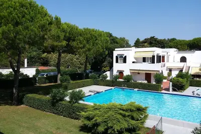 Image de Villa en résidence avec piscine à Jesolo Lido