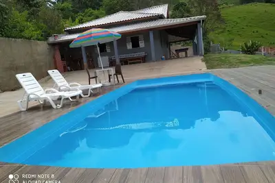 Image de Ferme solaire des eaux Ii ce qui est 19. 989838103