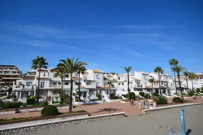 Image de Appartement R32 à seulement 50 mètres de la plage!