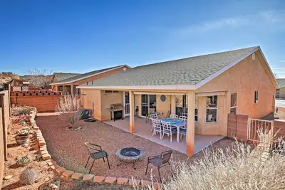 Image de Nouveau! Hub moderne près du lac Powell et Antelope Canyon