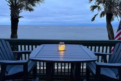 Image de Ocean Views From Your Own Balcony, 3 Bedroom Villa, 634 New Haven Court