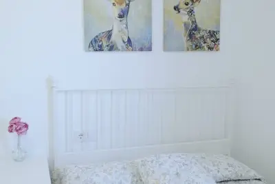 Image de Anna Home Apartment- Appartement de style ouvert avec des matériaux de 1ère qualité