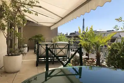 Image de Paris 16 Luxe apt Trocadéro Terrace 2 rooms 2 sdb clim Eiffel tower view. classé