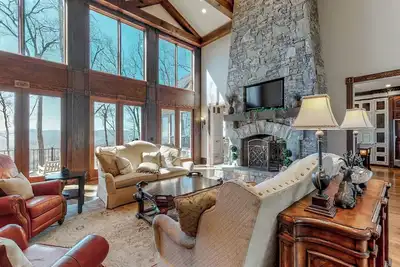 Image de Magnifique maison de luxe à Blue Ridge Mountains en vedette sur Discovery Channel