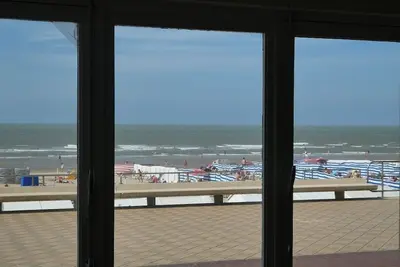 Image de Appartement ensoleilé sur la digue