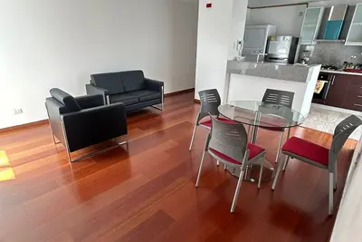 Image de Premier département au coeur de Miraflores, au 9ème étage avec 2 ascenseurs.