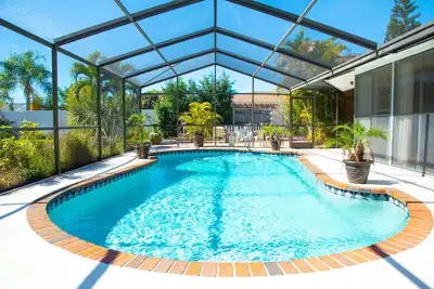 Image de Nouveau Luxury w Pool Sleeps 7 Ok Pets