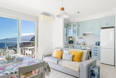 Image de Penthouse Boutique avec Vue sur l'Océan * Bbq * 3 Chambres