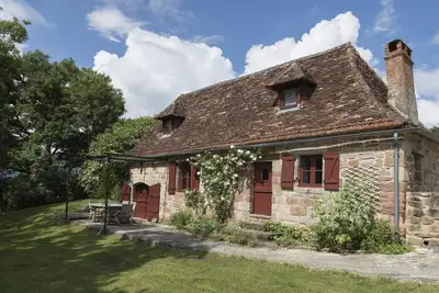Image de Cottage de CARACTÈRE en pleine Nature, accès Piscine et Salle De Jeux