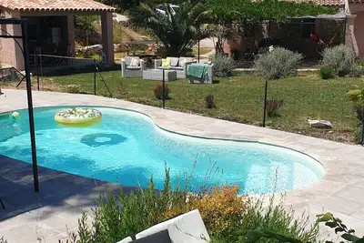 Image de Villa avec piscine privée, au calme