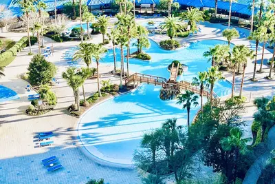 Image de Piscine Spring Break abordable / vue sur le golfe et restaurant et bar sur place, parc et jeux