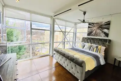 Image de ** Nouveau ** Maison Chic Industrielle Moderne au centre-ville d'Atlanta-O4w-Près de tout!
