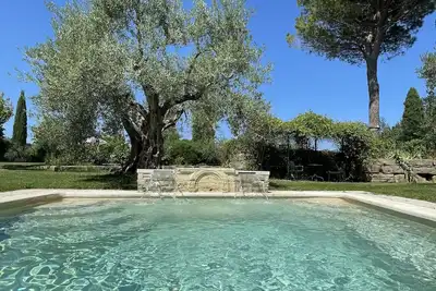 Image de Oasis de paix à la périphérie de Pérouse, apt. dans villa avec jardin privé et piscine