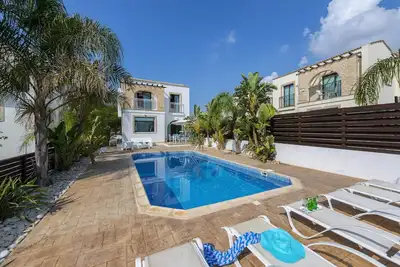 Prmv3 Villa Alexa Protaras