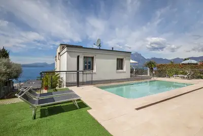 Image de Casa al Lago With Pool And Lake View