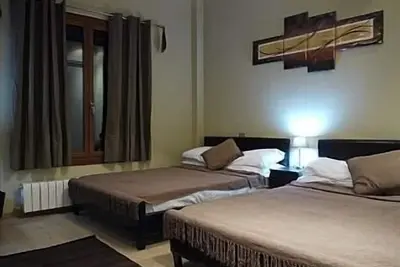 Image de El Valle Golf Resort. Piscine privée, bain à remous, salle de sport, vue sur le parcours, endroit calme