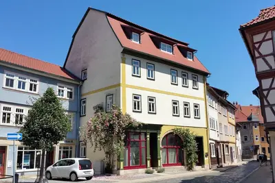 Image de Confortable maisonnette 4 étoiles avec balcon