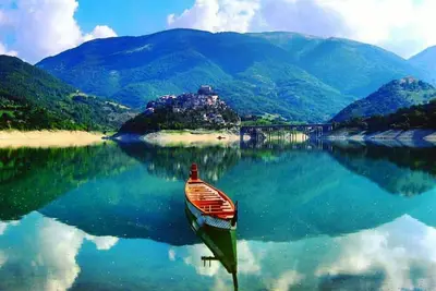 Image de Maison De Vue Sur Le Lac - Parfait Pour La Relaxation!