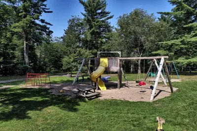 Image de Great Blue Resort: Bonnie Lake Resort Muskoka - Cottage 2 Chambre