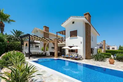 Image de Sea Front Villa Costa Blu by Ezoria Villas
