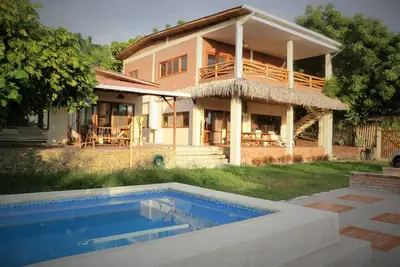 Charlie Suites Ayampe