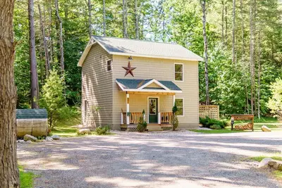 Image de Cascade Mountain Chalet: luxe, bain à remous, chien bienvenus, à moins de 2 km de Whiteface, 8 personnes, sauna et cheminée