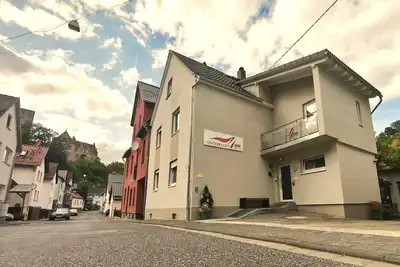 Image de Hébergement4You cottage Am Schloss