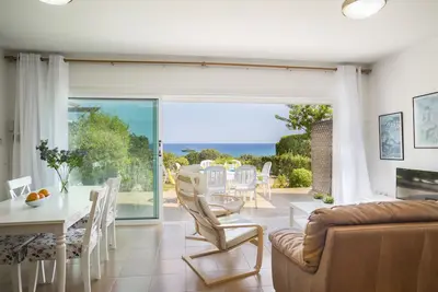 Prsb1335 Sirina Lina Beachfront Suite