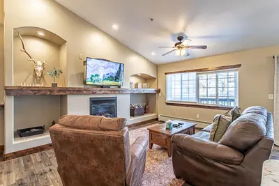 Image de Magnifique condo à vapeur dans un excellent emplacement!