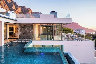 Image de Prima Views - Cinq Chambres Villa, Couchages 10