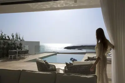 Image de Prbw5 Blue Protaras Seafront Villa 3