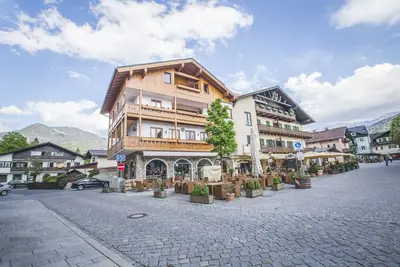 Image de Downtown Suite Alpi dans la rue piétonne