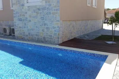 Image de Apartments Villa Rustica (St) - Appartement 2 Chambres avec Balcon et Piscine Commune (rez-de-chaussée)