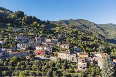 Image de Belle maison de vacances pour 6 personnes avec Wifi, piscine privée, Tv, patio et parking