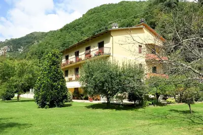 Image de Joli appartement pour 5 personnes avec piscine, Wifi, Tv et patio