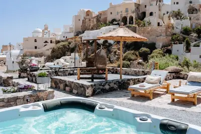 Rock Villa Myth - Private villa with hot tub