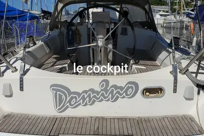 Image de Location de bâteau à quai à la marina de bas du fort
