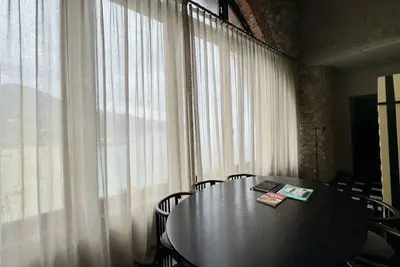 Image de <p><strong>La Casa del Gigante : Villa de Luxe avec Vue Mer à Monterosso, Cinque Terre<br />La Casa del Gigante</strong> est une somptueuse villa de luxe située dans l’un des endroits les plus exclusifs de <strong>Monterosso al Mare</strong>, au cœu