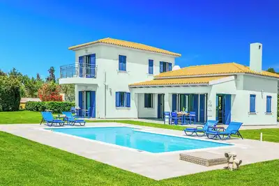 Image de Villa Nissaki - Deux Chambres Villa, Couchages 4