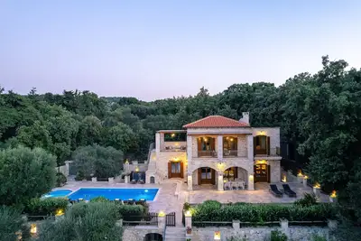 Image de Domaine Vederi (Villa Melpomeni)