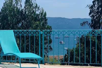 Image de Villa 10 personnes avec piscine chauffée privée et vue mer
