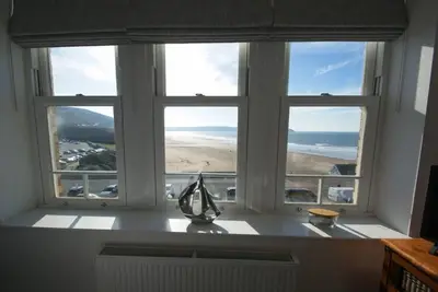Image de Oceanview - peut accueillir 6 personnes dans 3 chambres